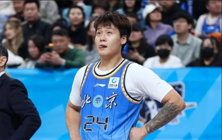 华体会-周琦、胡明轩，但是不能没有赵睿